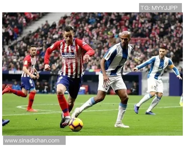 比利亚雷亚尔主场迎战拉科，争夺西甲宝贵积分之战